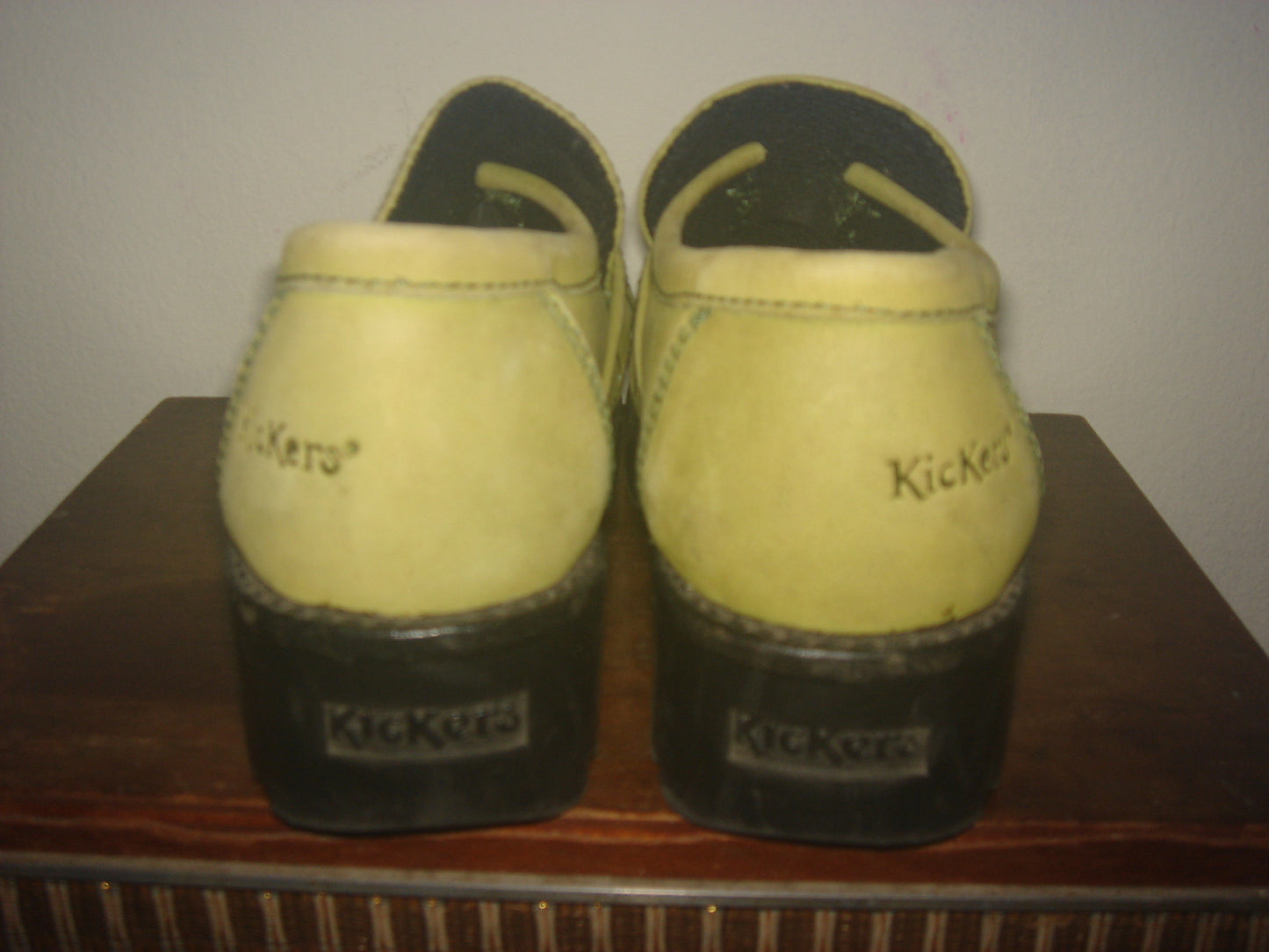 Original 90s KicKers suede loafers (lime green)