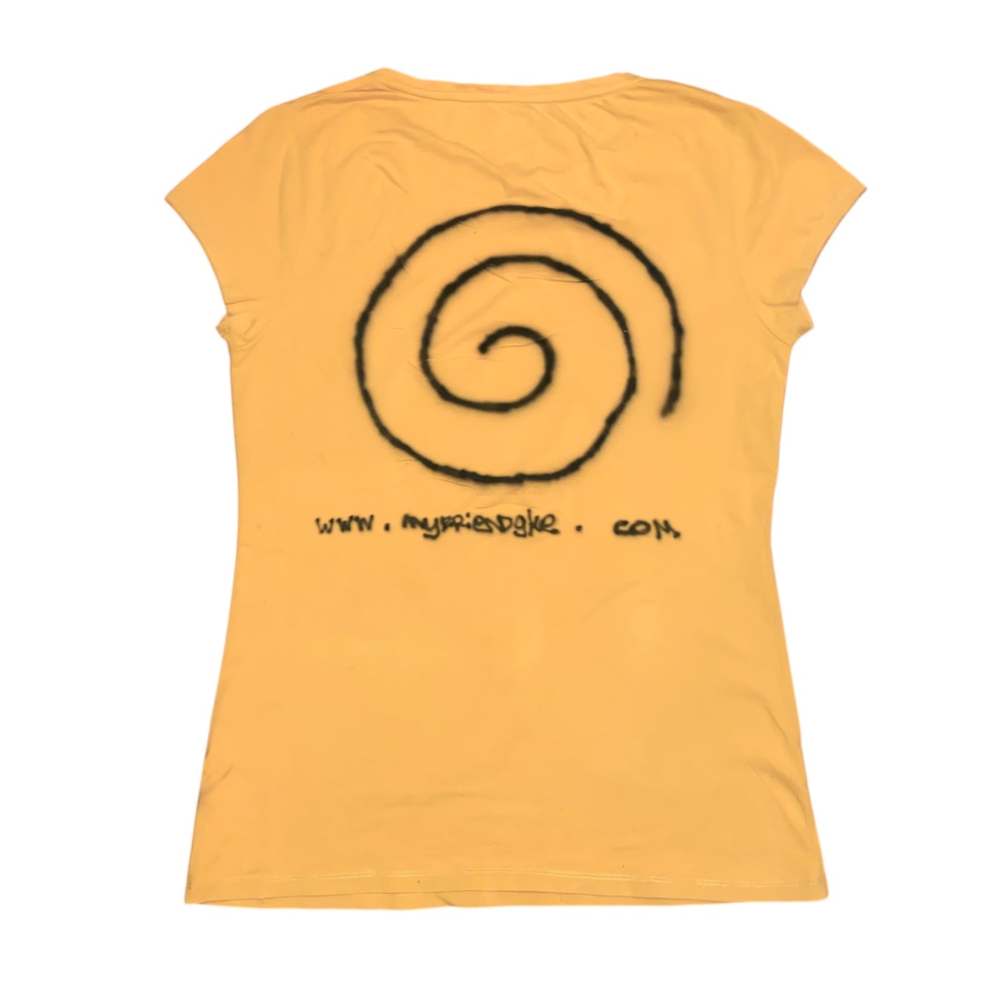 ?gluE upcycled tee