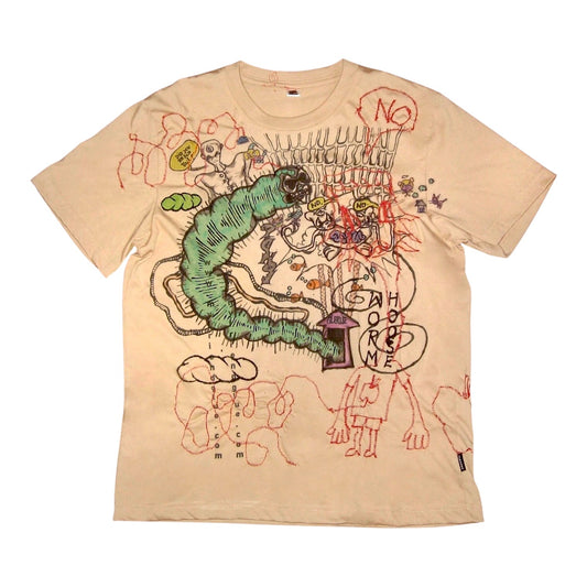 Worm house tee