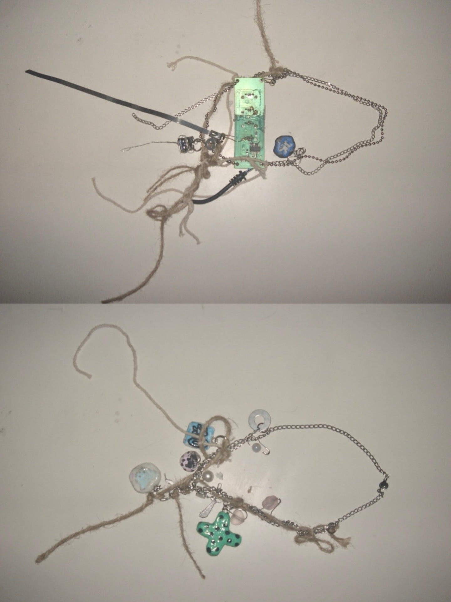 Needles necklace