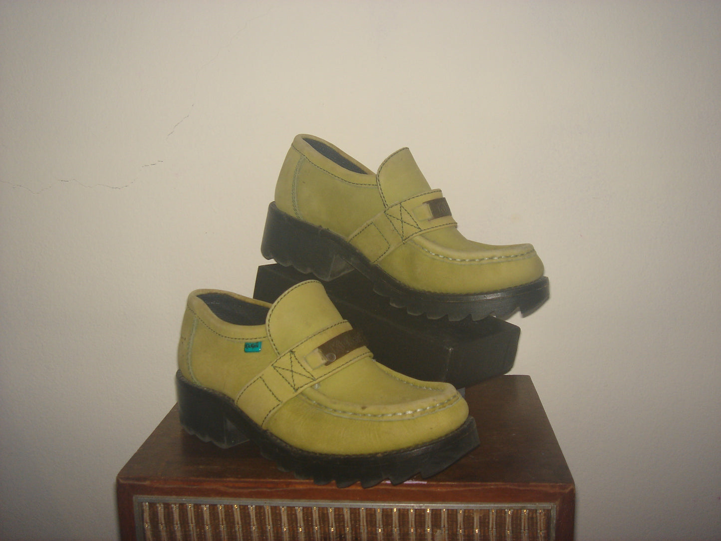 Original 90s KicKers suede loafers (lime green)